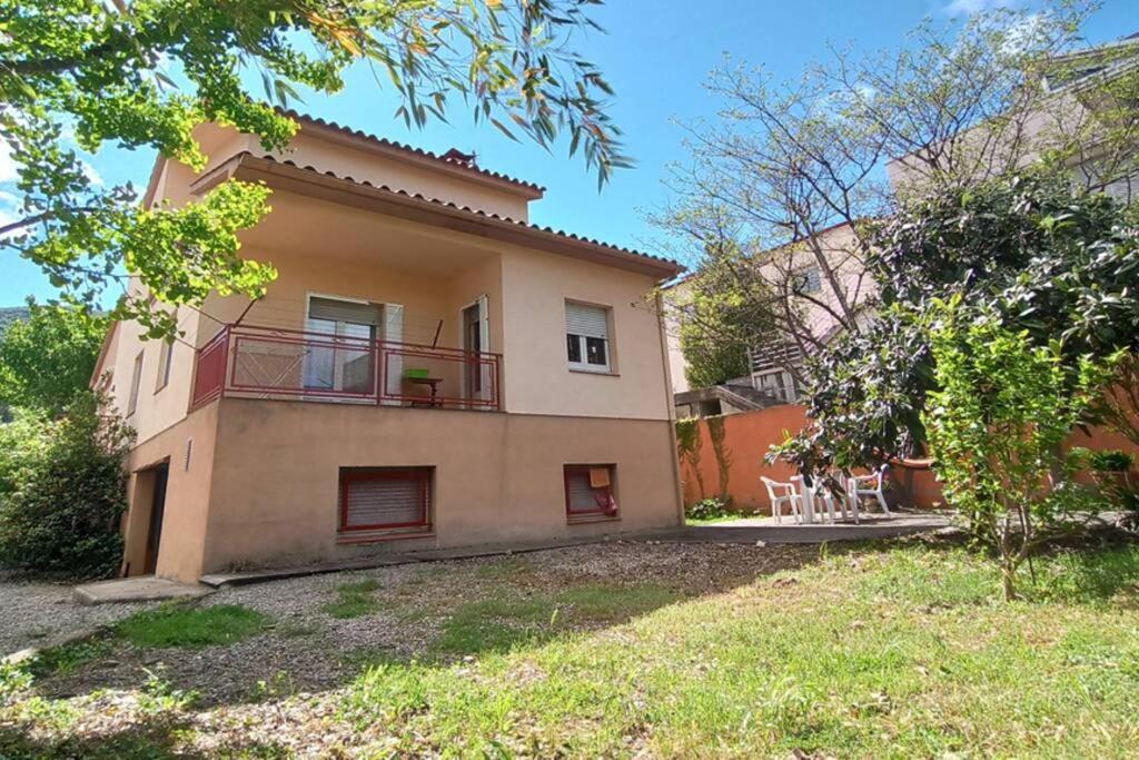Ca La Merce - Agradable Casa En Amer Exterior photo