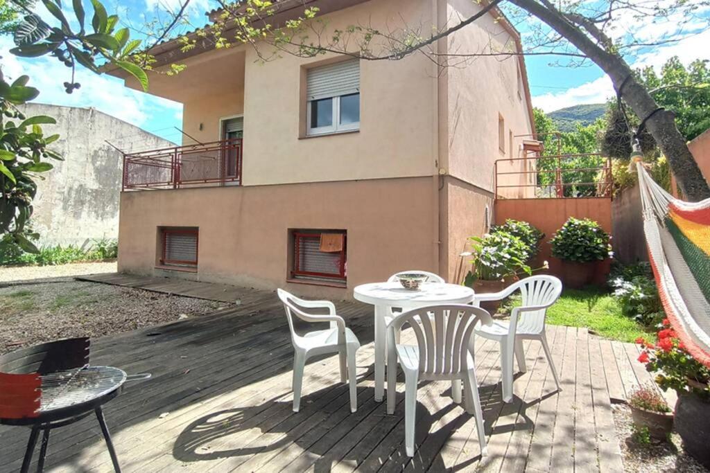 Ca La Merce - Agradable Casa En Amer Exterior photo